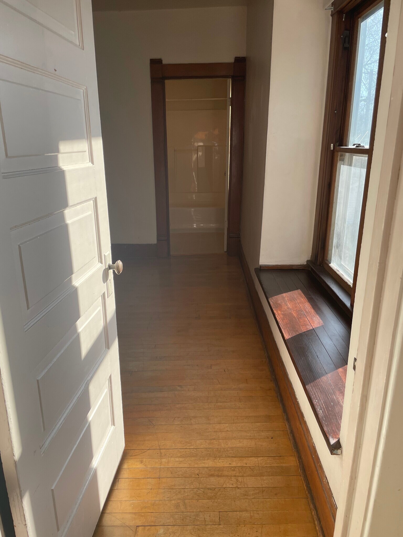 Bedroom - 807 Dousman St