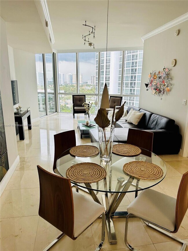 Building Photo - 18101 Collins Ave