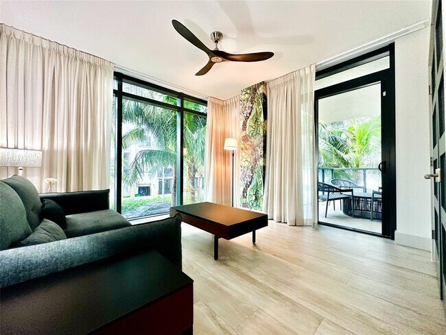 Building Photo - 2101 S Surf Rd