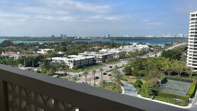 Building Photo - 10185 Collins Ave