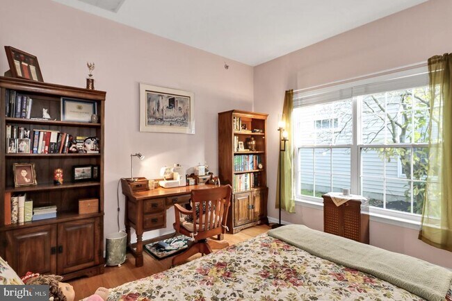 Building Photo - 41 Cardinal Flower Ln