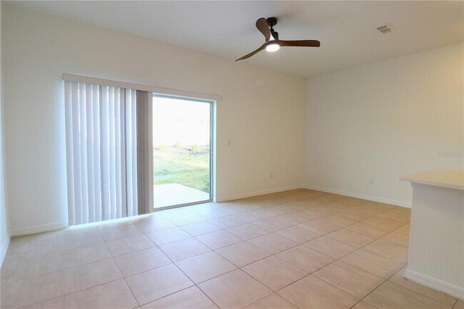 Building Photo - 2208 Paravane Wy