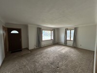 Building Photo - 1302 9th St N