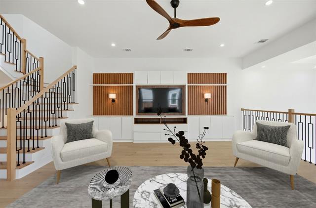 Building Photo - 4220 Munger Ave