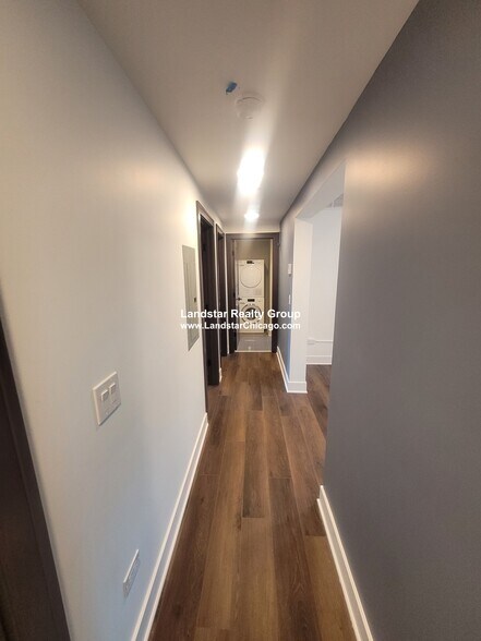 Building Photo - 1241 Chicago Ave