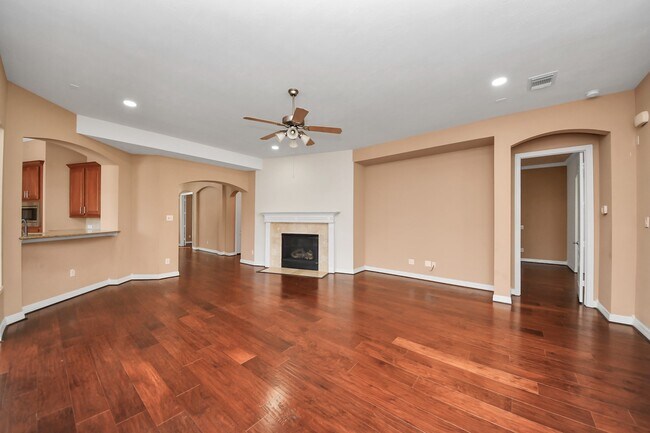 Building Photo - 17618 Raven Canyon Ln