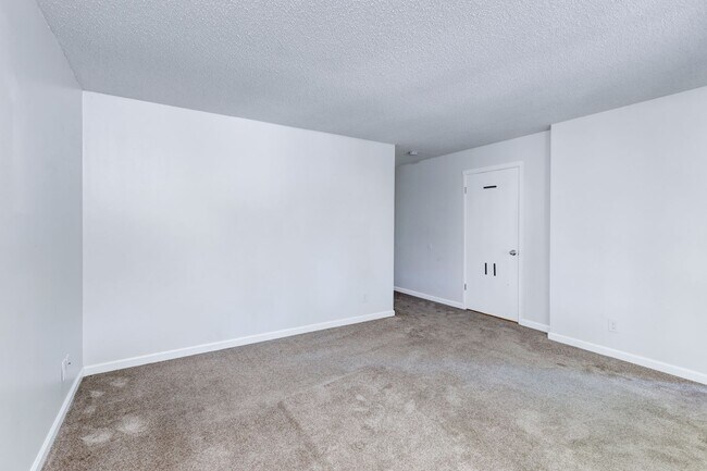 Building Photo - 39-41 Griggs Lane