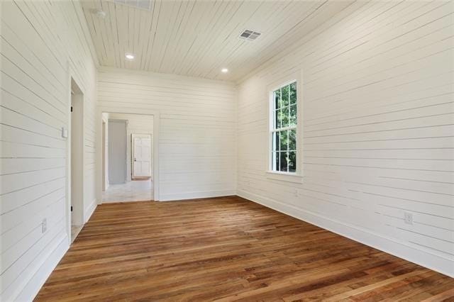 Building Photo - 821 W 26th Ave