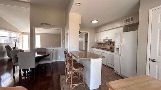 Building Photo - 928 Wisteria Way