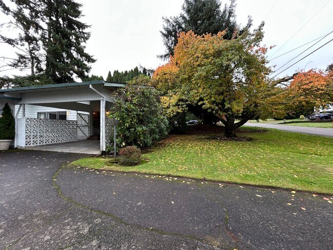 Building Photo - sw114th