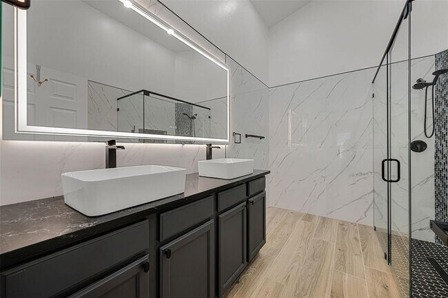 Building Photo - 17856 Ibis Landing Way