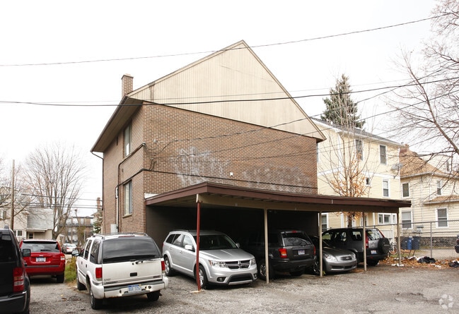 Building Photo - 806 Arch St