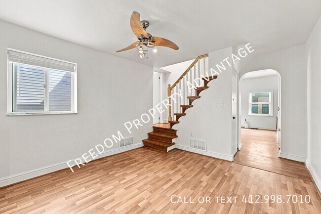 Building Photo - 1717 Sidney St