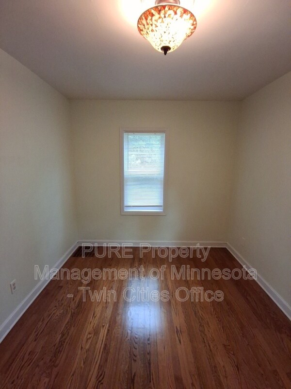 Building Photo - 16050 45th St NE