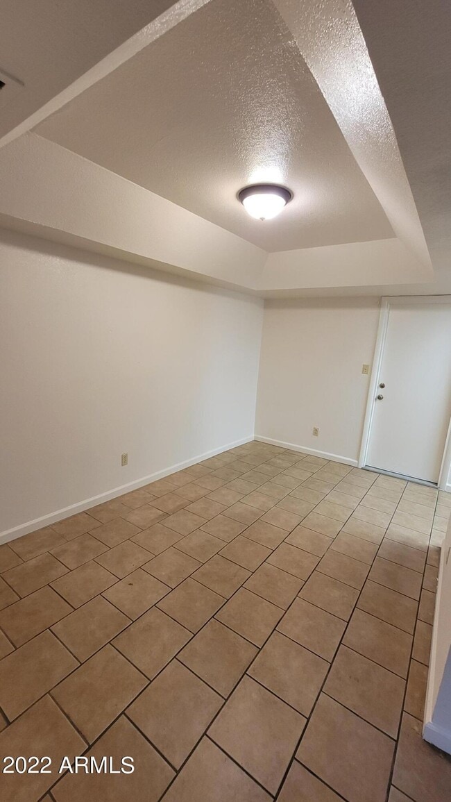 Building Photo - 9201 N 47th Dr