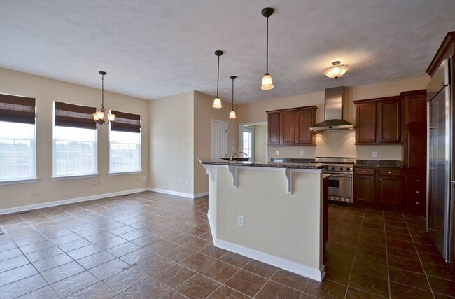 Building Photo - Discover your dream home in Virginia Beach!