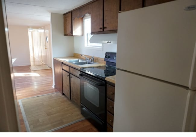 Building Photo - 2554 Lake Douglas Rd