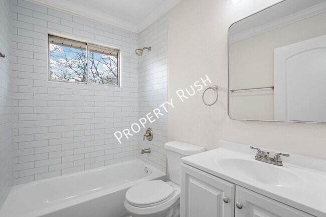 Building Photo - 3338 Gundy Dr