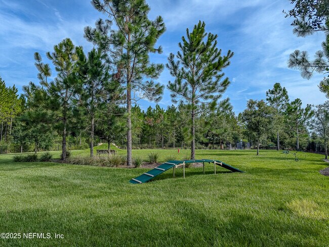 Building Photo - 91 Ridgewind Dr