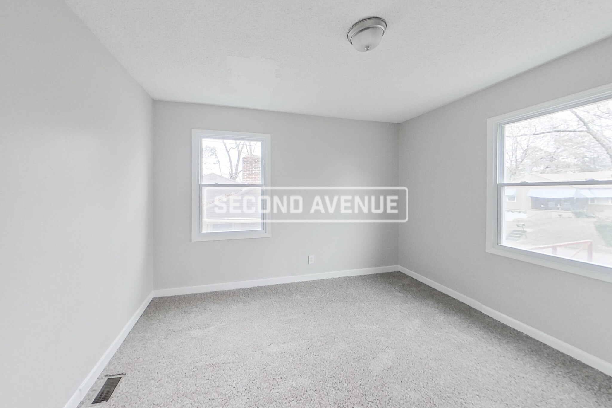 Building Photo - 7825 Rugby Ct