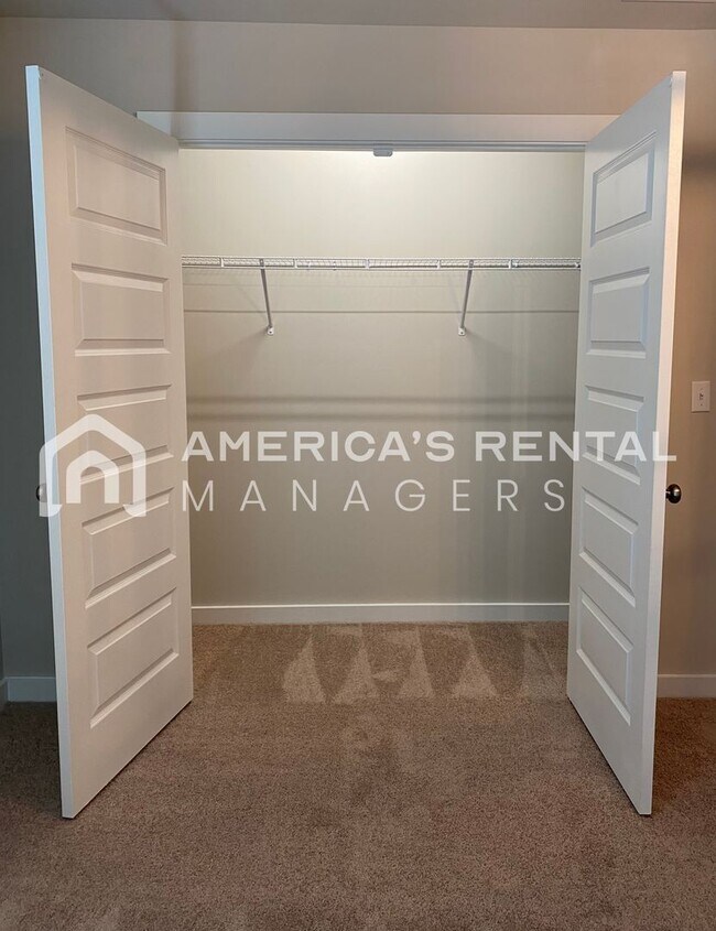 Building Photo - Home for Rent in Jemison, AL... Available ...