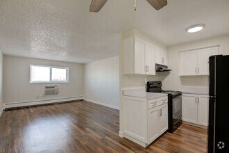 Building Photo - Avon North Apartments