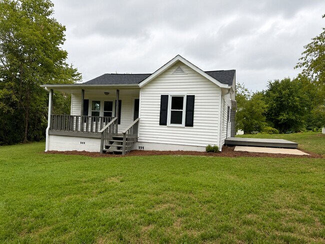 Building Photo - 196 Arbor Grove Ch Rd