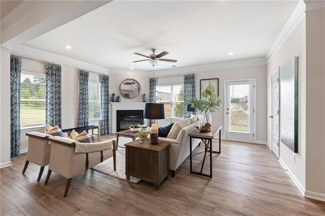 Building Photo - 70 Pinnacle Wy