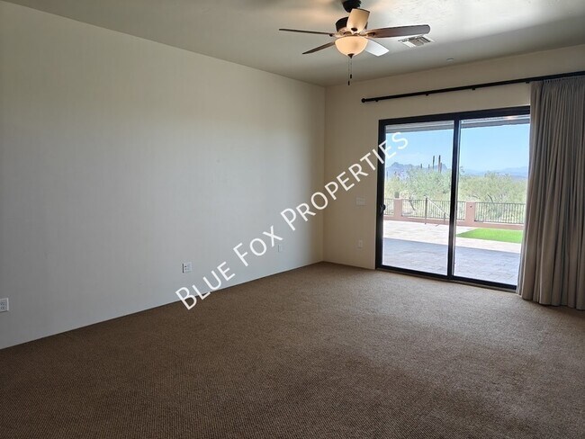 Building Photo - 13037 N Red Quail Pl