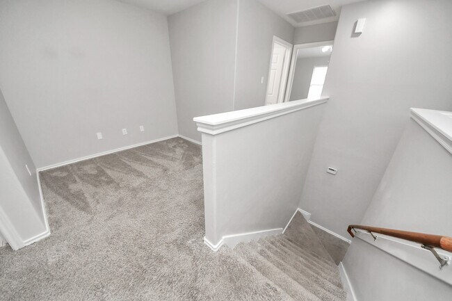Building Photo - 16850 Brooktondale Ct