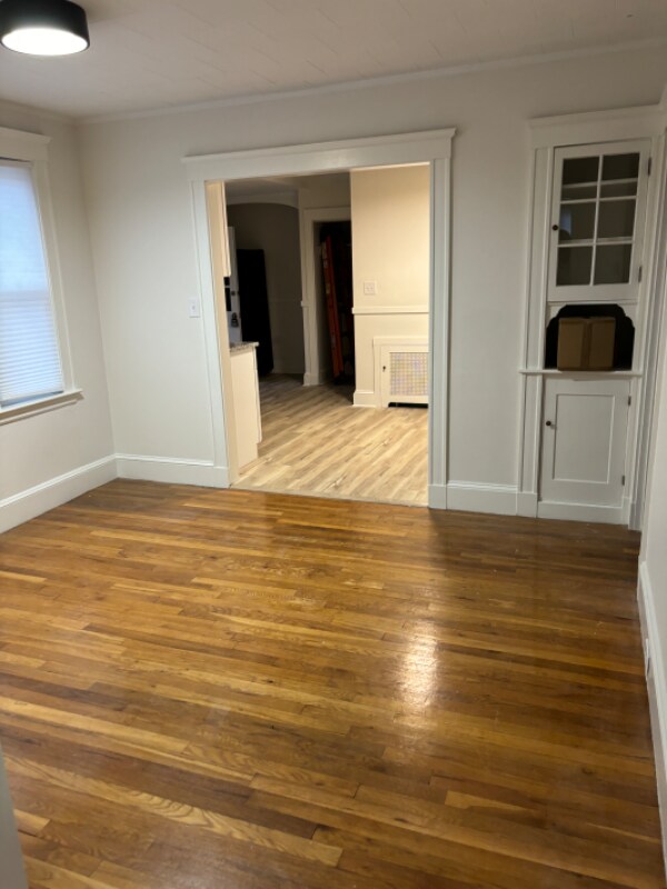 Building Photo - 1308 Pleasant St