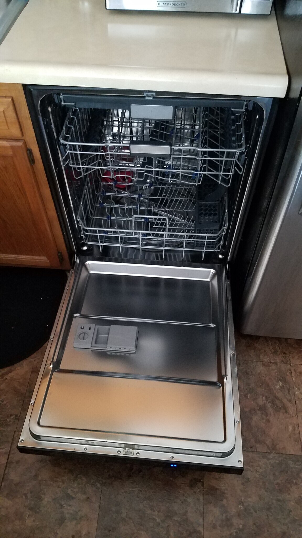 Dishwasher - 721 Ivy St