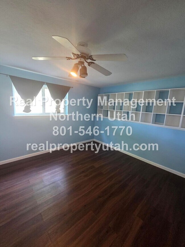 Building Photo - 651 W 1060 N