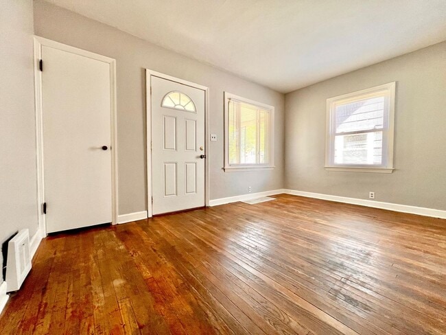 Building Photo - 1654 O Brien St