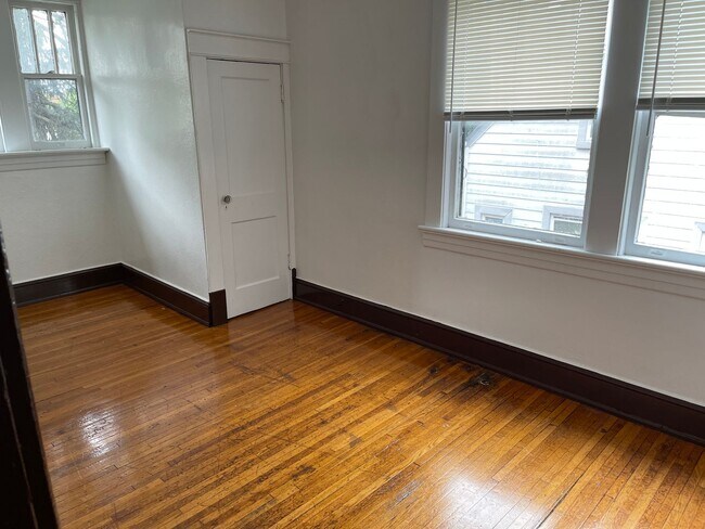 Building Photo - Single Family Home in The Heart of Lynchburg