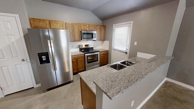Building Photo - Discover modern living with a stylish edge in this beautifully designed 3 bedroom duplex!
