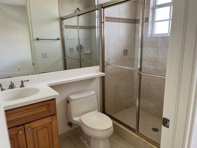 Building Photo - 4513 Artesa Way S