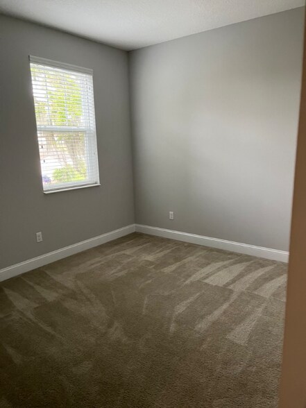 Building Photo - 15120 Sunrise Grove Ct
