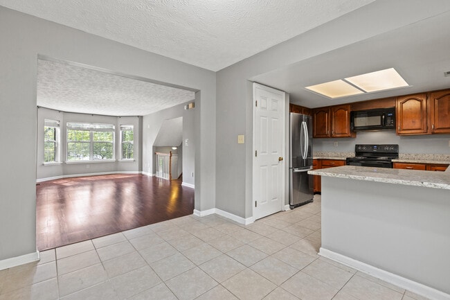 Building Photo - 403 Windfield Pl