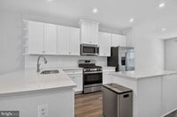 Building Photo - 168 Woodgate Cir