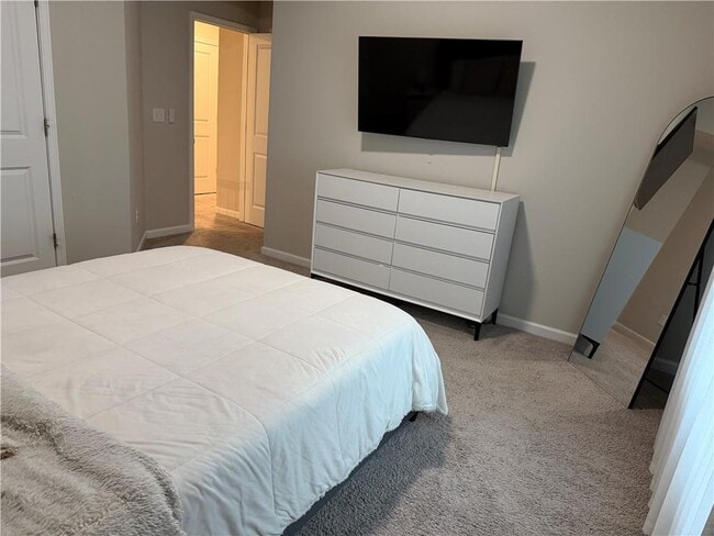 Building Photo - 389 Paxton LN