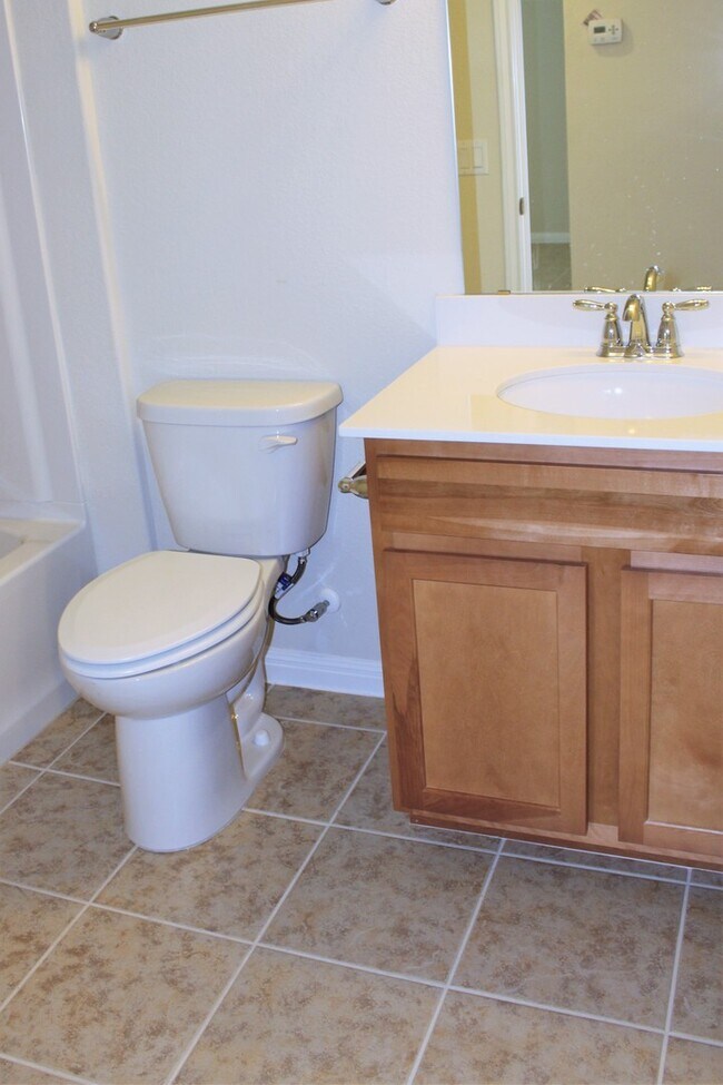 Building Photo - 213 Paint Creek Ln