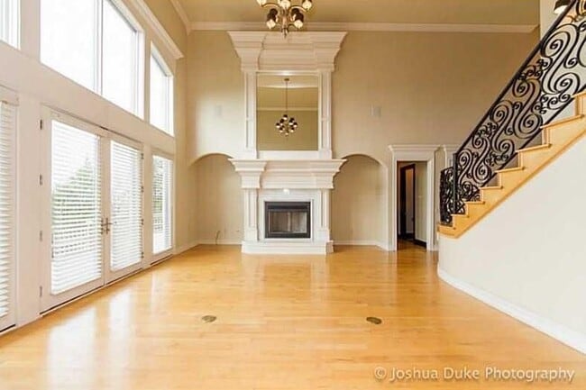 Building Photo - 3189 N Blue Star Dr