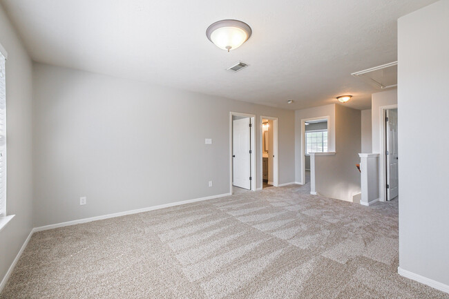 Building Photo - 12402 Greenmesa Dr