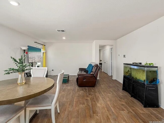 Building Photo - 5826 Kendall Pr