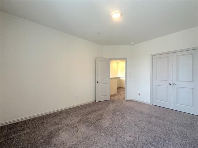 Building Photo - 929 Utica Dr