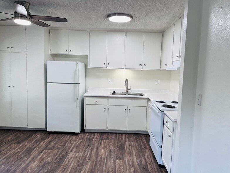 Interior Photo - Oak Valley Apartments