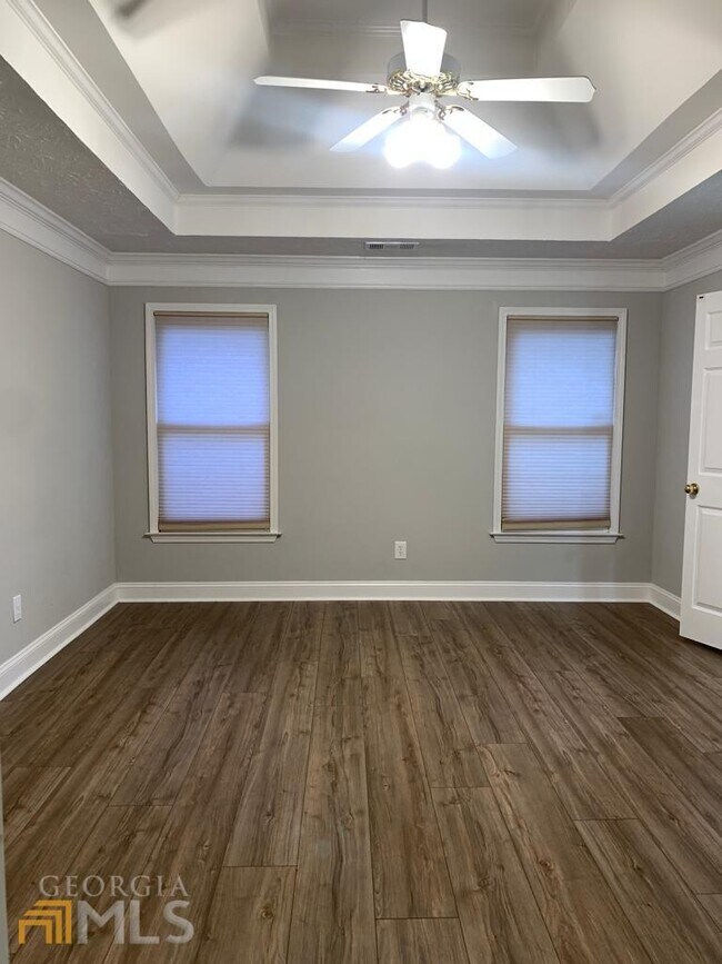 Building Photo - 3530 Pierce Arrow Cir
