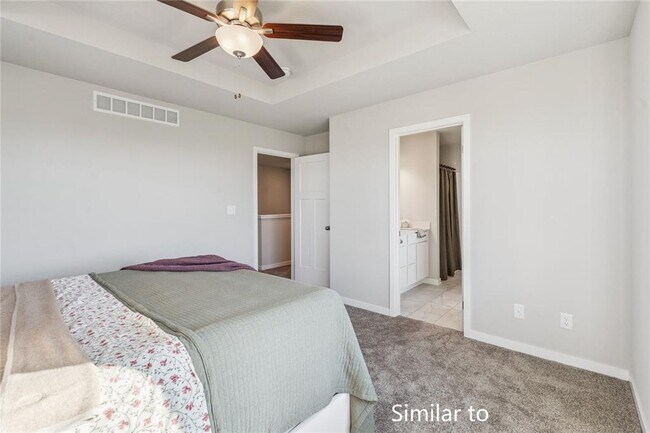 Building Photo - NEW CONSTRUCTION TOWNHOME!! 3 Bed, 2 Bath in Pella