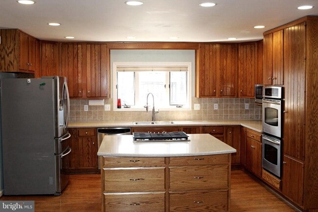 Building Photo - 4511 Sudley Rd